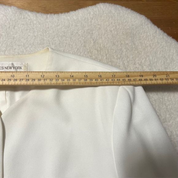 Jones New York Womens Off White Skirt Suit Set Long Sleeve Office Attire Sz 16 - Picture 10 of 14